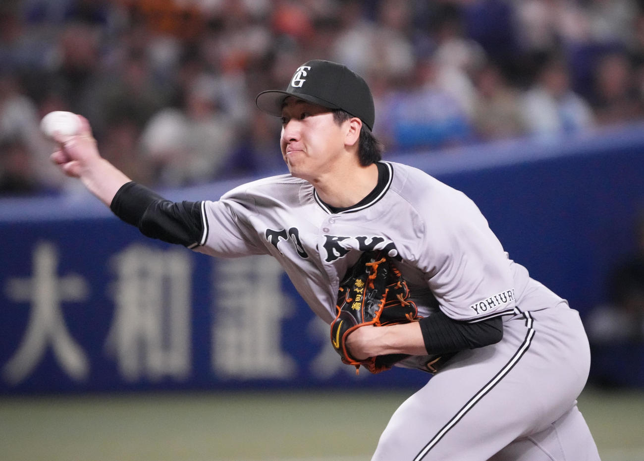 中日対巨人　8回裏、巨人4番手で登板する大勢（撮影・森本幸一）