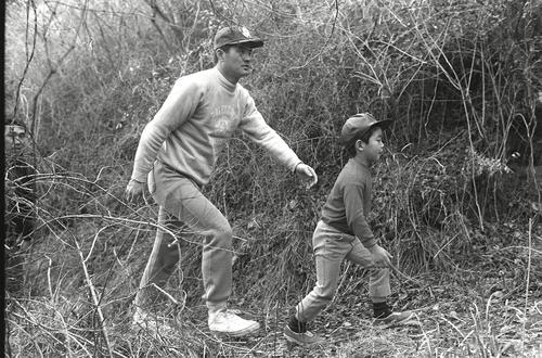 伊豆大仁温泉での自主トレーニングに長男・一茂君を同伴する長嶋茂雄