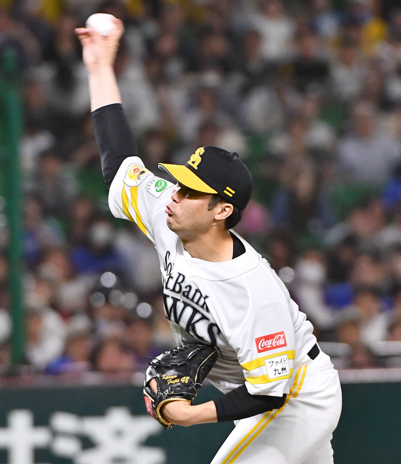 ソフトバンク対中日　9回表から登板した、ソフトバンク3番手の藤井（撮影・岩下翔太）