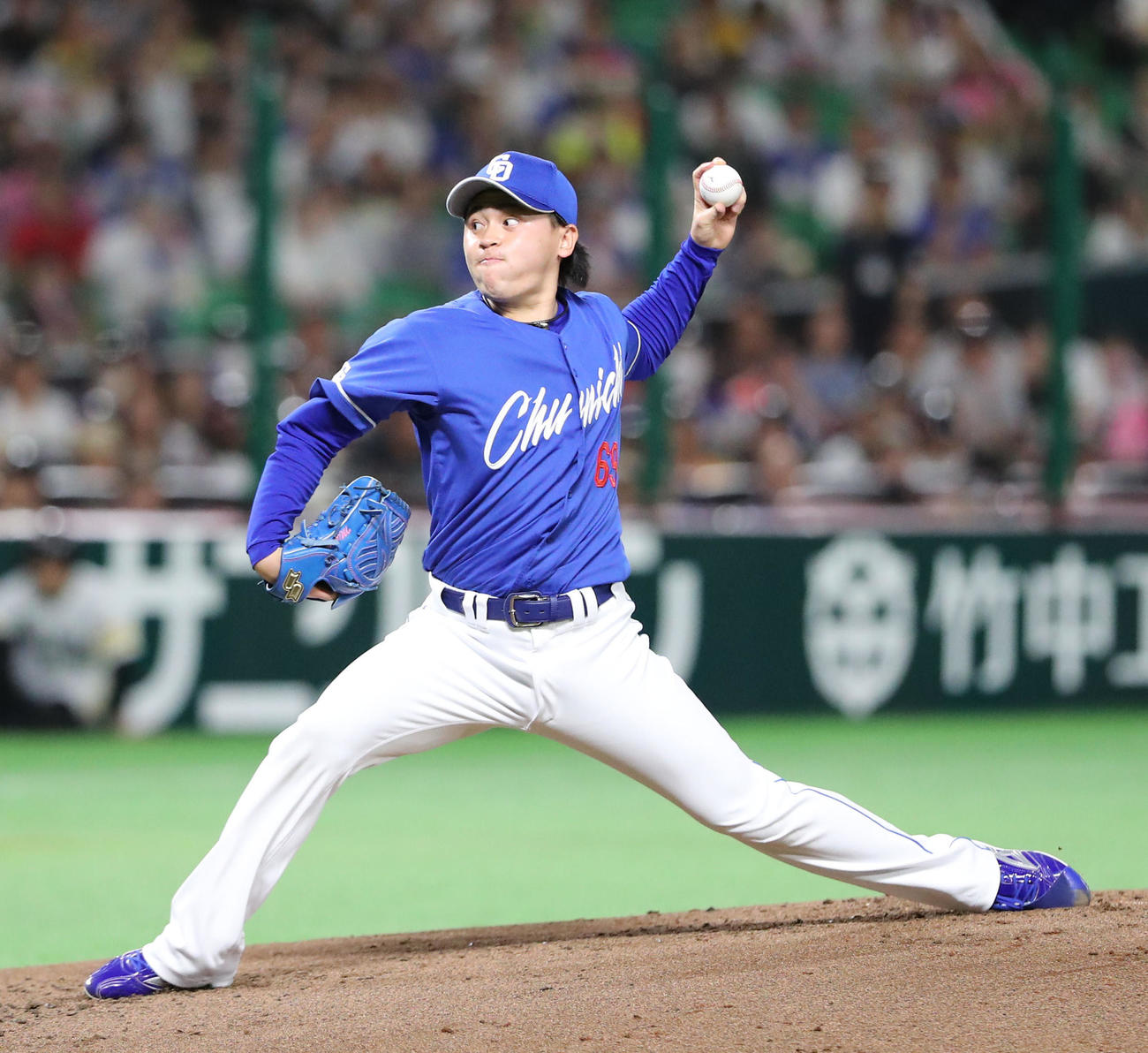 ソフトバンク対中日　先発・三浦（撮影・梅根麻紀）