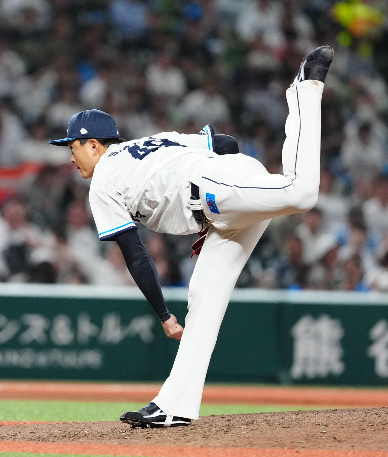 西武対ヤクルト　西武2番手の佐々木（撮影・江口和貴）