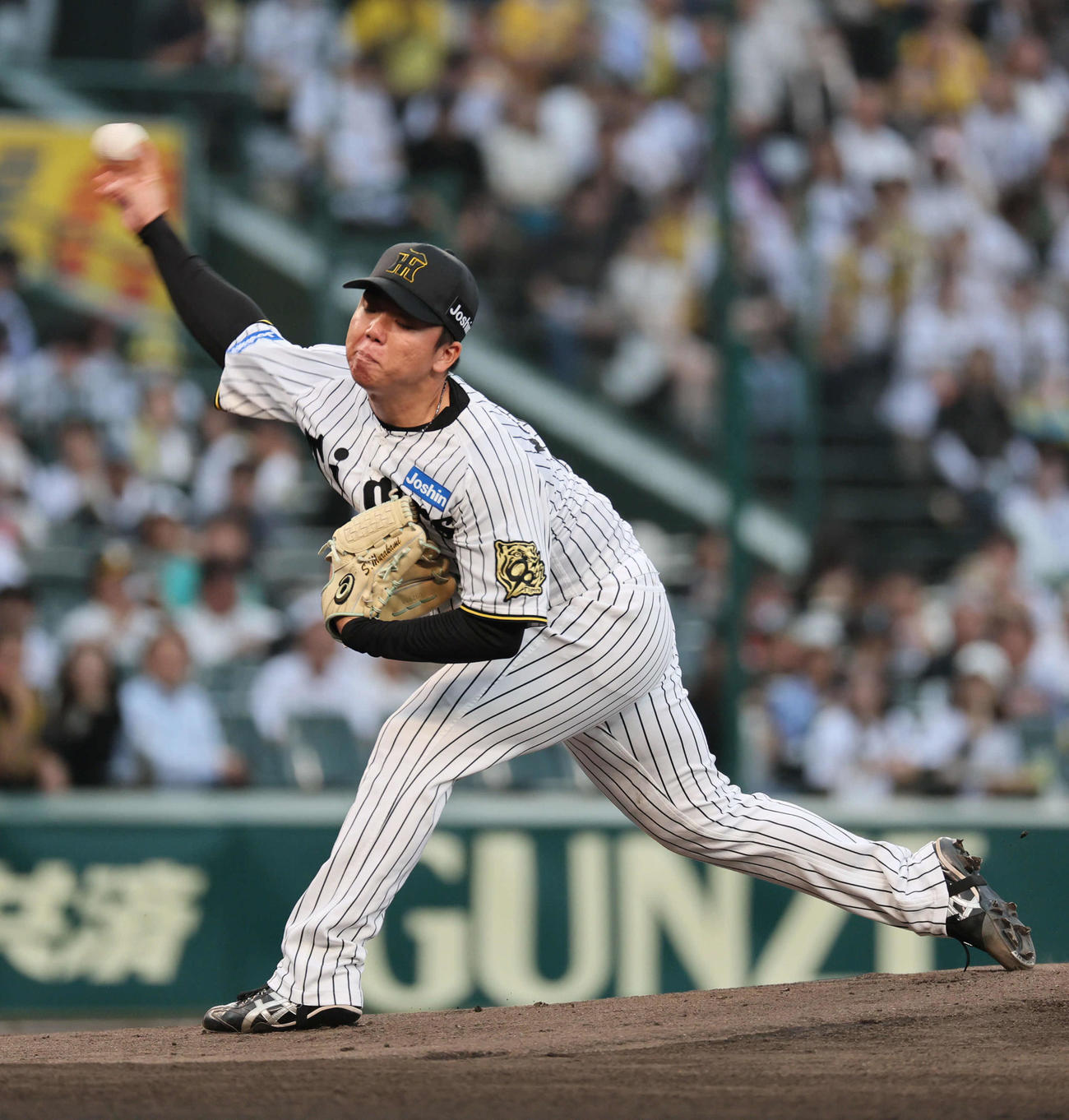 阪神対オリックス　阪神先発の村上は無安打無失点投球を見せる（撮影・宮崎幸一）