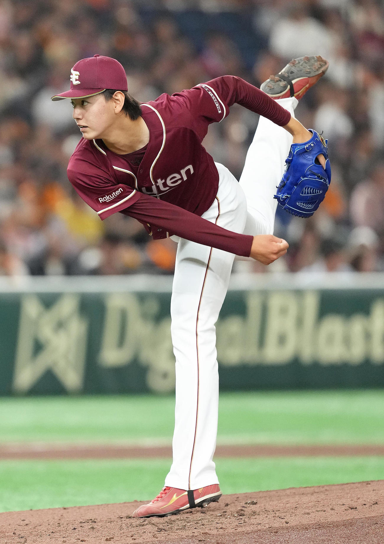 巨人対楽天　楽天先発の大内（撮影・足立雅史）