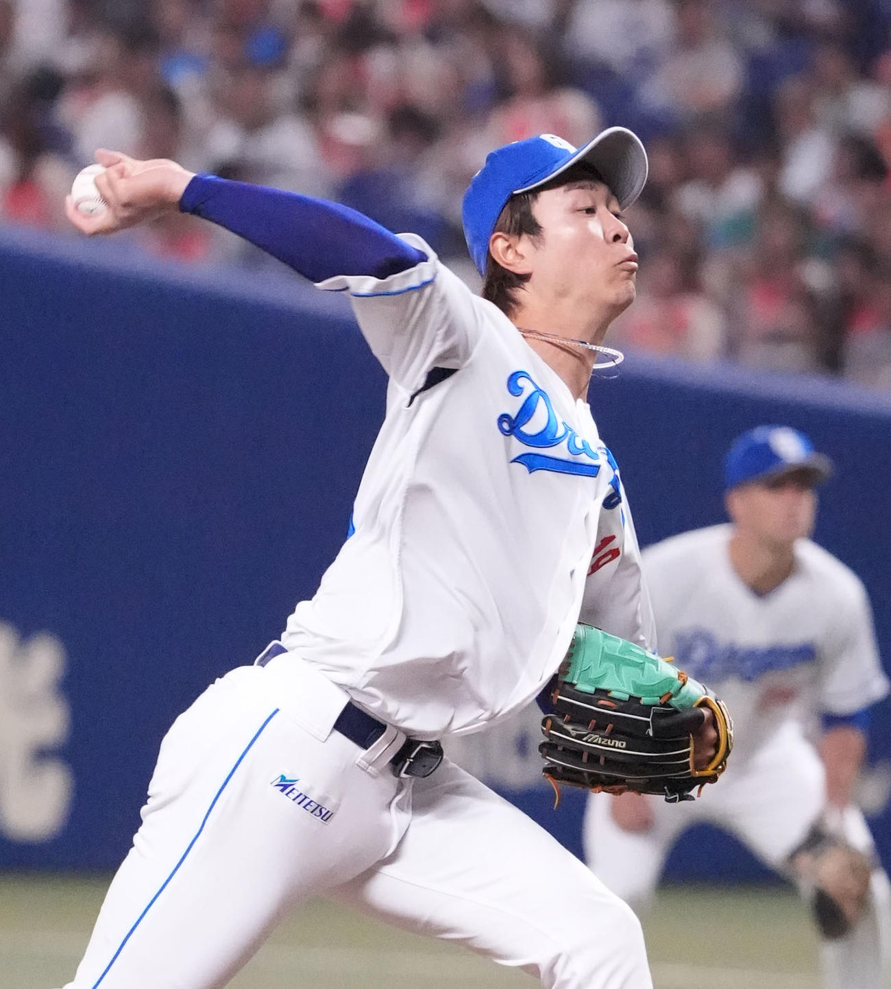 中日対ロッテ　1回表、登板する中日先発の高橋宏（撮影・森本幸一）