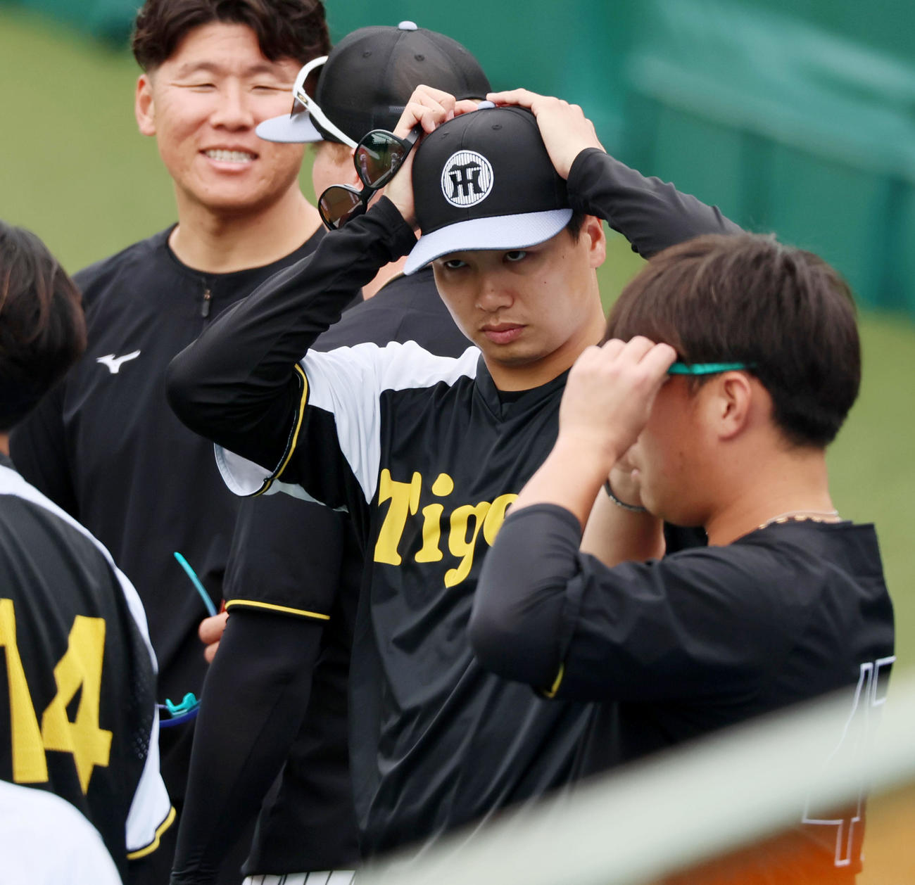 阪神対オリックス　1軍の練習に合流した漆原（撮影・加藤哉）