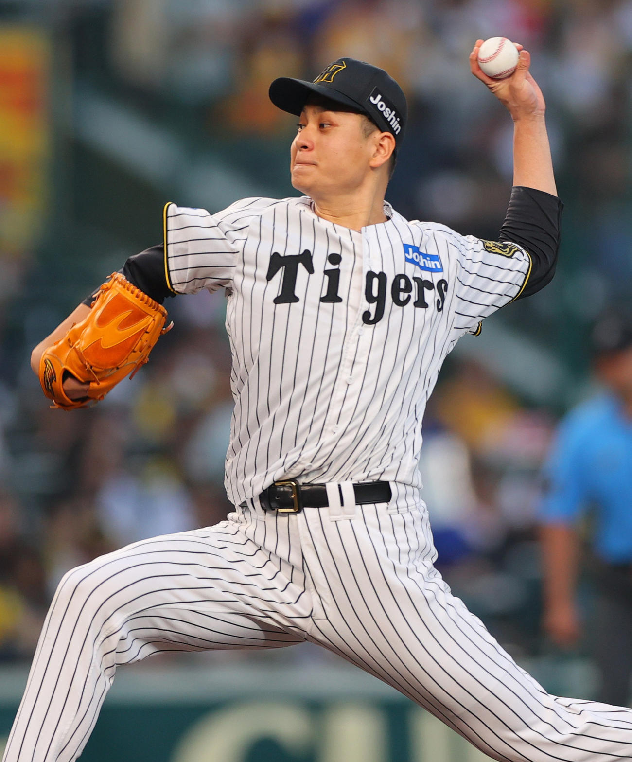 阪神対オリックス　3回表、力投する阪神先発の大竹（撮影・上山淳一）