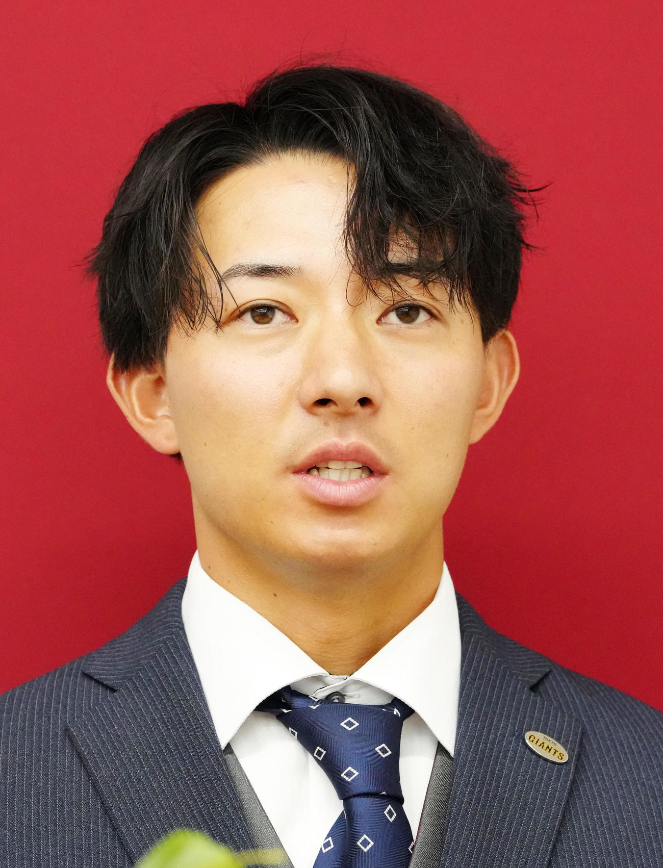 支配下登録となり会見に臨む巨人鈴木大（撮影・江口和貴）