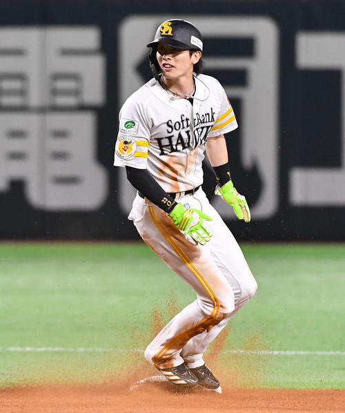 ソフトバンク】周東佑京「うるさいのであの人」元同僚甲斐のささやき