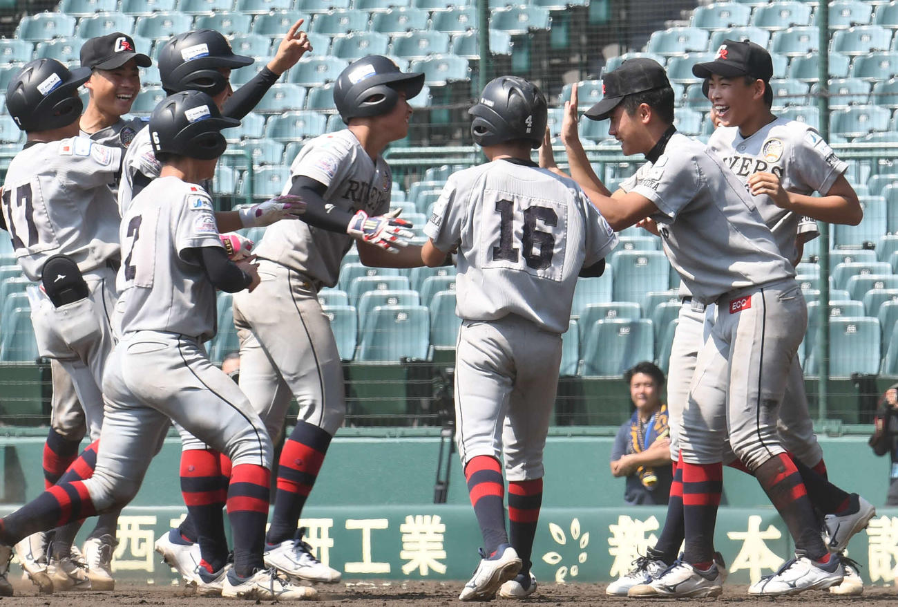 昨年優勝のポニー筑後リバーズ。第1回から九州のポニーリーグ代表が連覇中だが、3回目は果たして!?