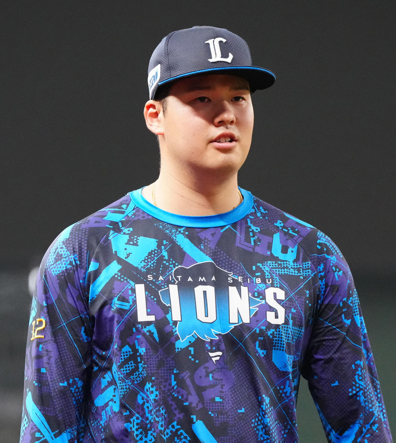 西武対阪神　試合前練習を終え、引き揚げる西武渡辺（撮影・江口和貴）