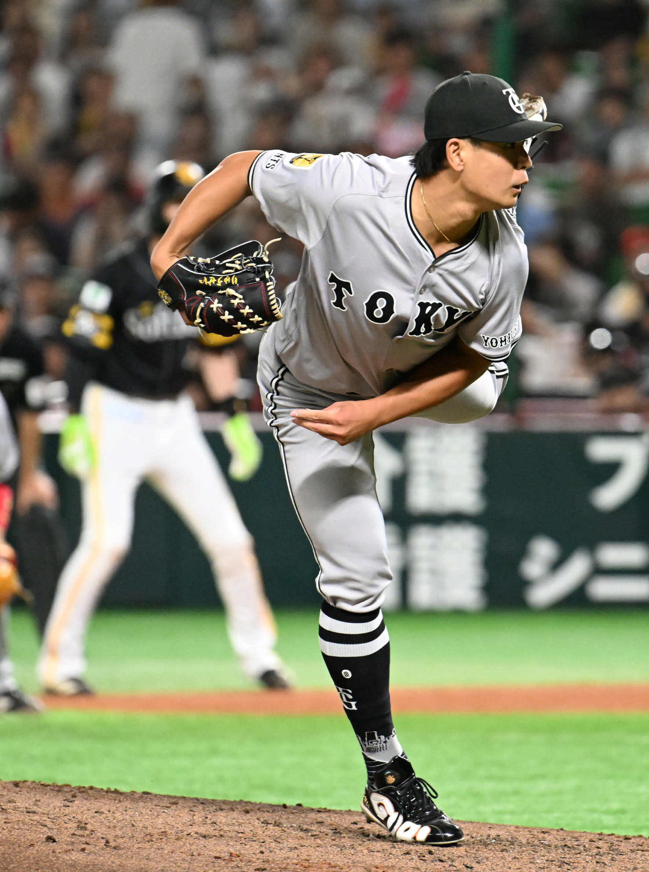 ソフトバンク対読売　読売2番手投手・山田（撮影・林敢治）