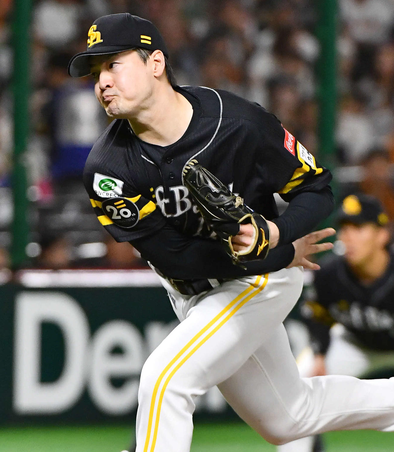 ソフトバンク対巨人　ソフトバンク先発の有原（撮影・岩下翔太）