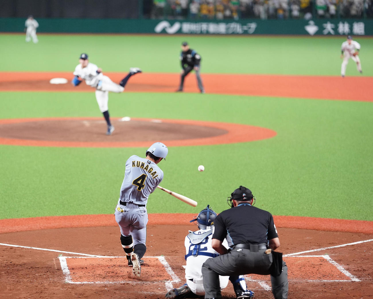 西武対阪神　2回表阪神2死一、三塁、先制適時打を放つ熊谷（撮影・江口和貴）