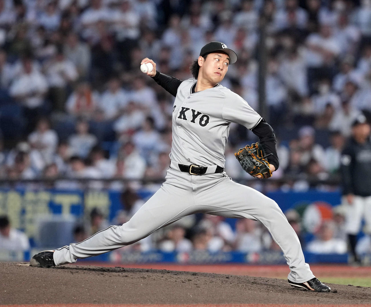 巨人山崎伊織（2025年6月5日撮影）
