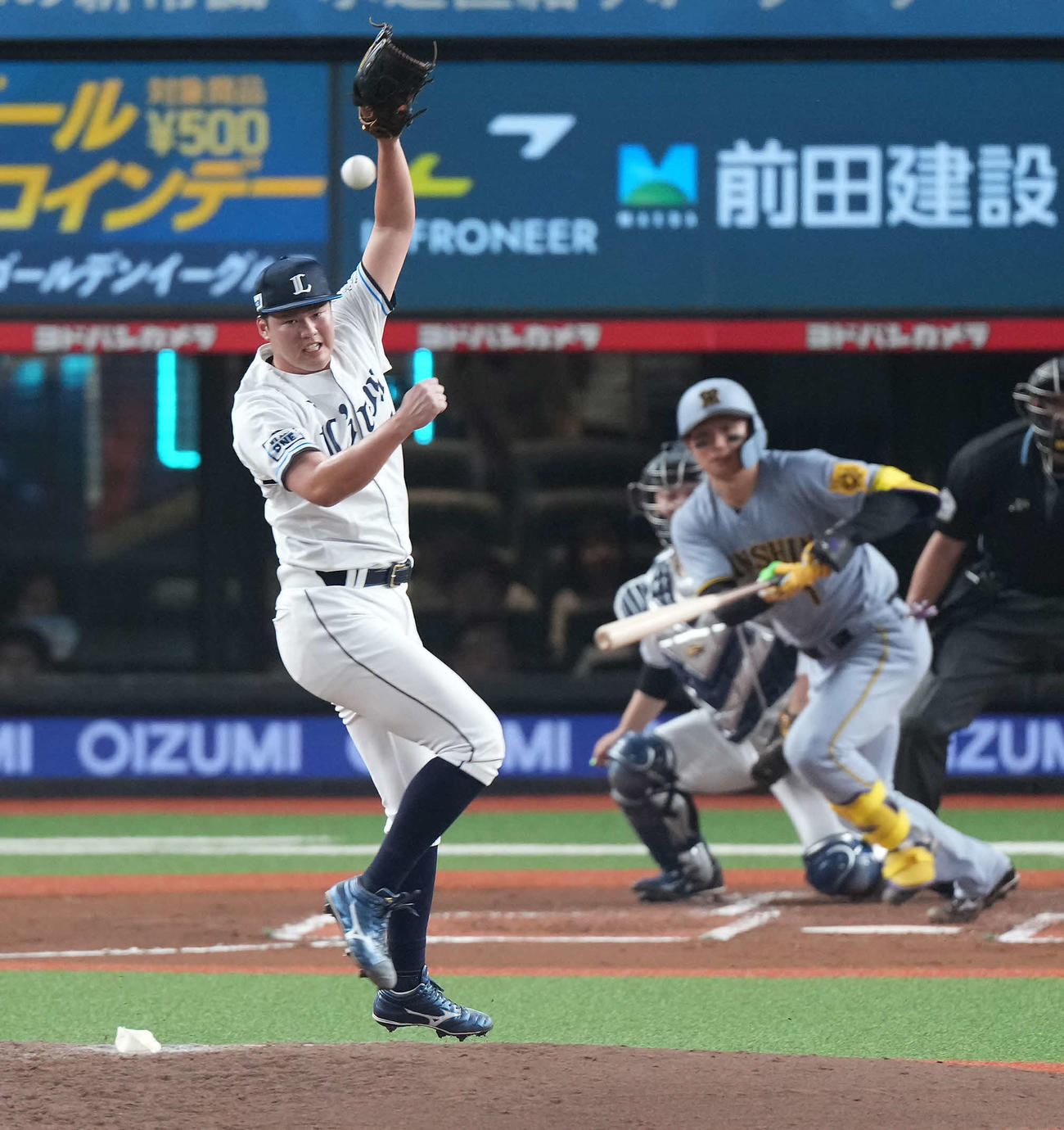 西武対阪神　6回表阪神2死三塁、森下に先制の適時打を許す渡辺（撮影・たえ見朱実）