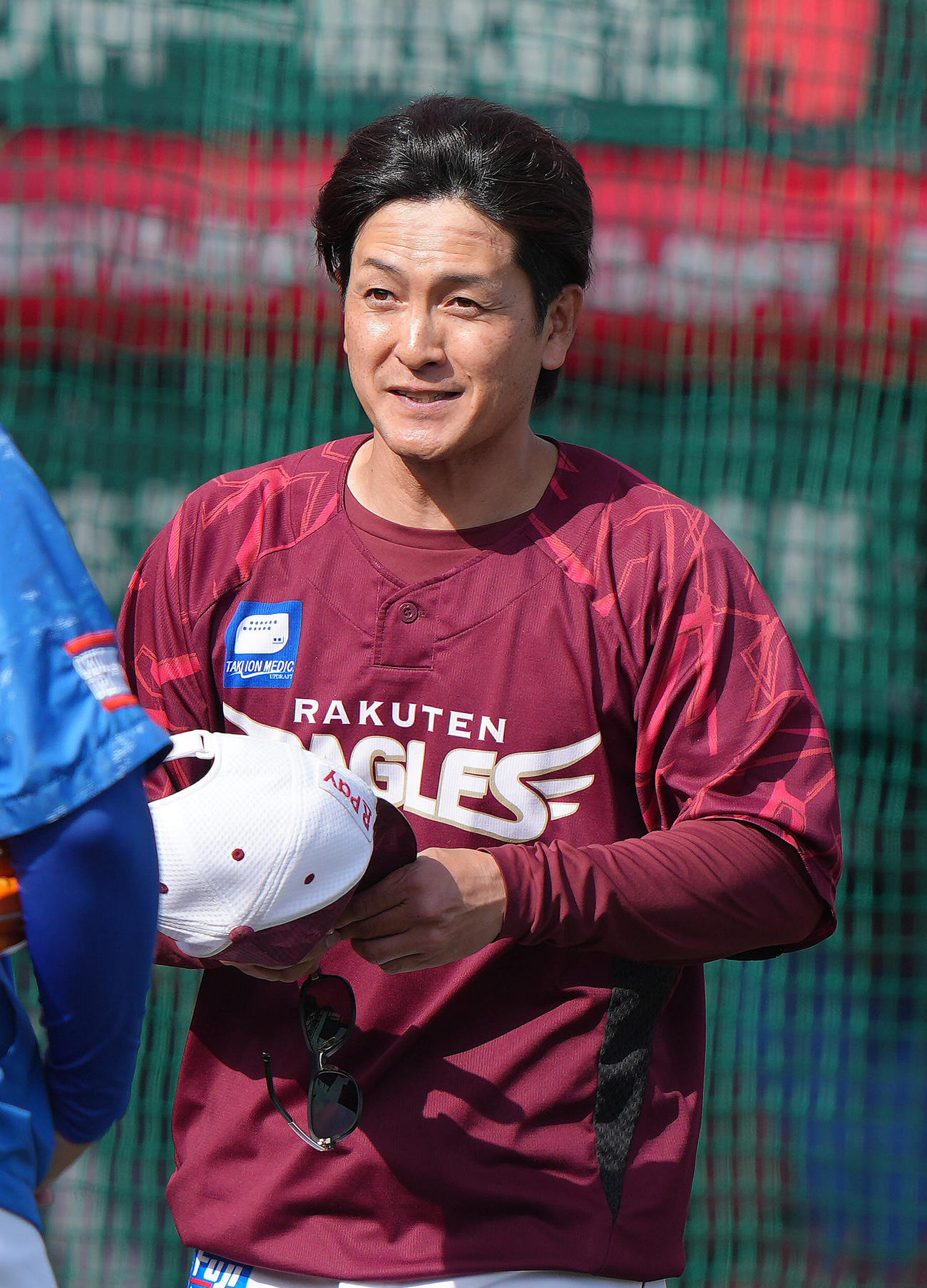 合流した楽天下園コーチ（撮影・足立雅史）