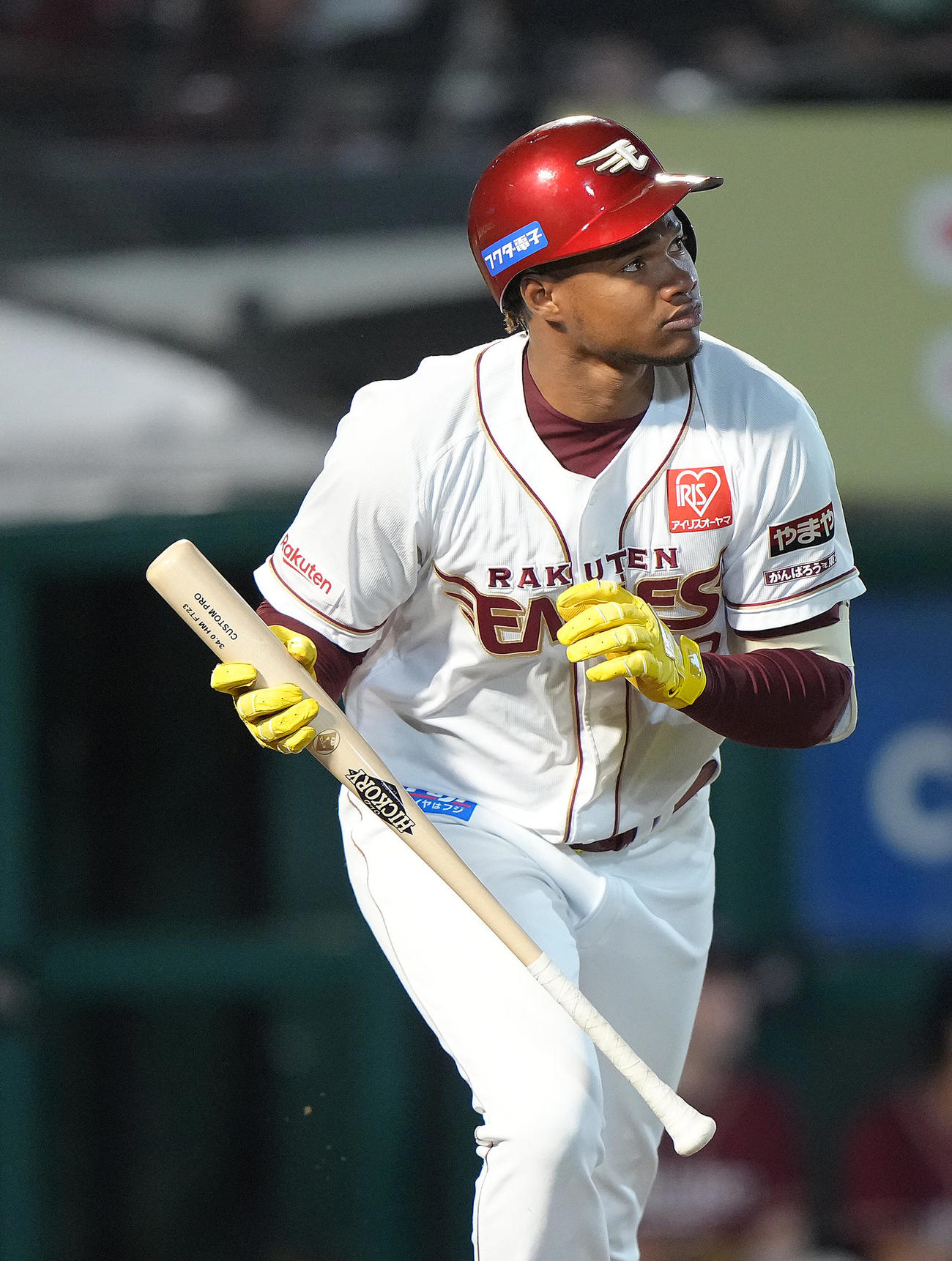 楽天対中日　8回裏楽天無死、ゴンザレスはNPB初本塁打を放つ（撮影・足立雅史）