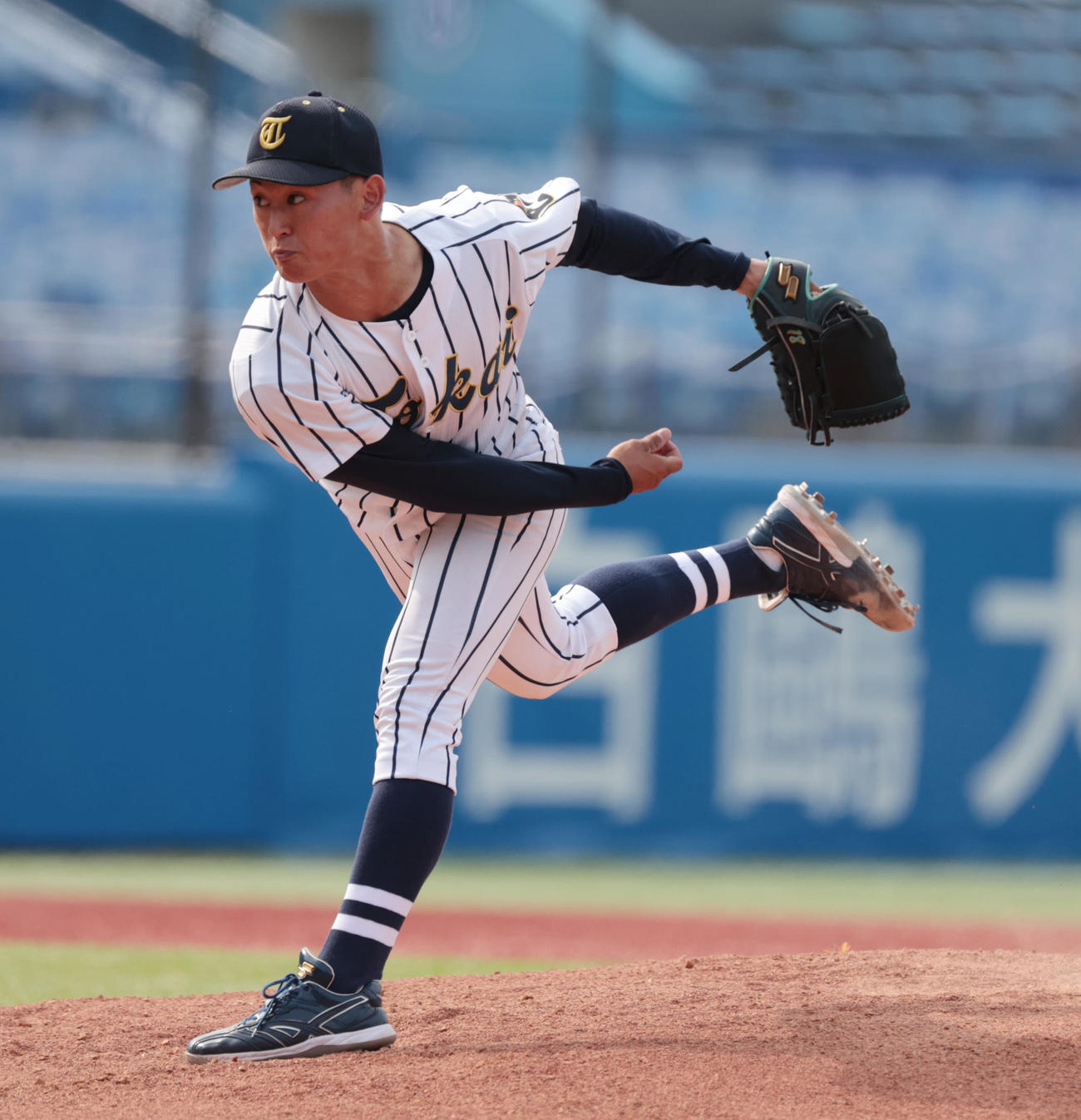 東海大対早大　先発した東海大・米田（撮影・柴田隆二）