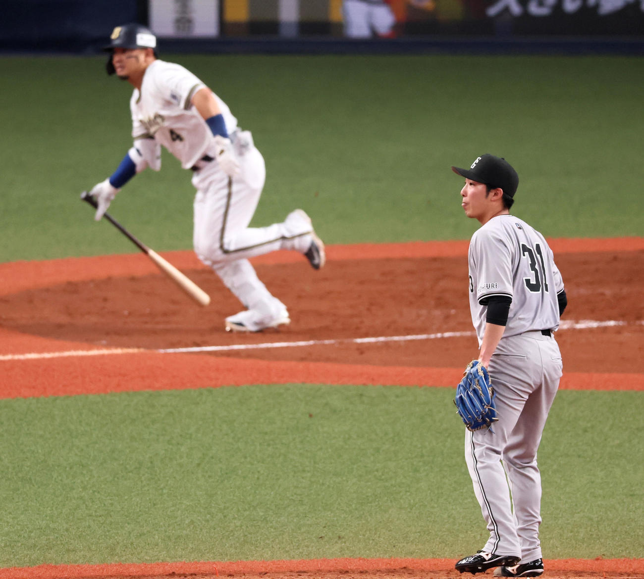 オリックス対巨人　3回裏オリックス1死満塁、赤星は森に右越え逆転適時二塁打を打たれて失点（撮影・加藤哉）