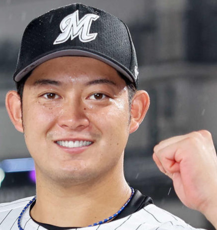 ロッテ佐藤都志也（2025年6月）