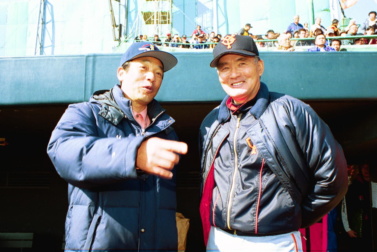 落合博満氏と長嶋茂雄監督（2001年2月撮影）