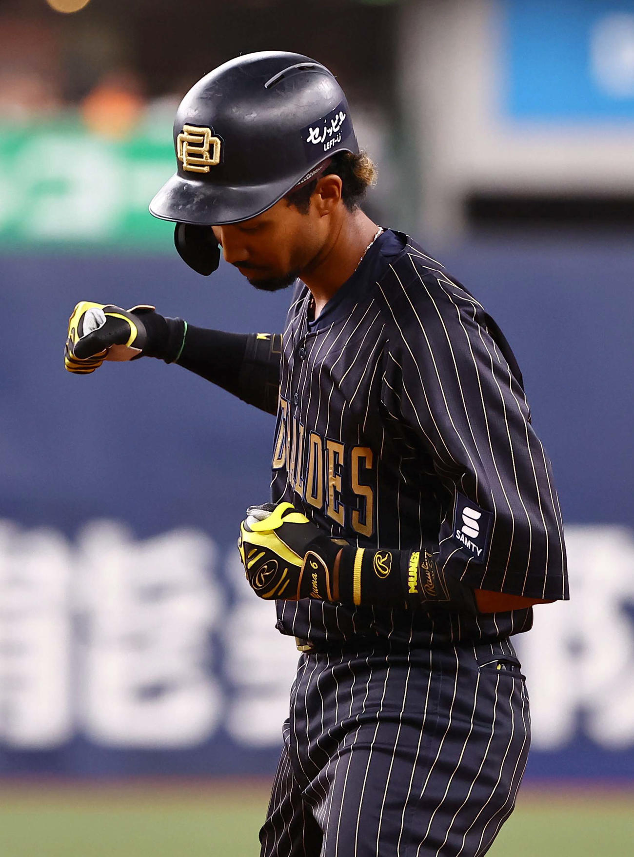 オリックス対巨人　5回裏オリックス無死一、三塁、宗は同点適時打を放つ（撮影・上田博志）