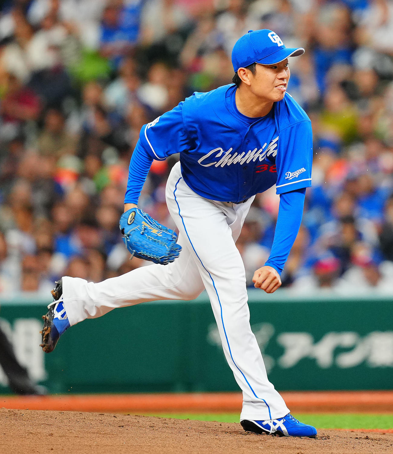 西武対中日　力投する中日先発の松葉（撮影・垰建太）