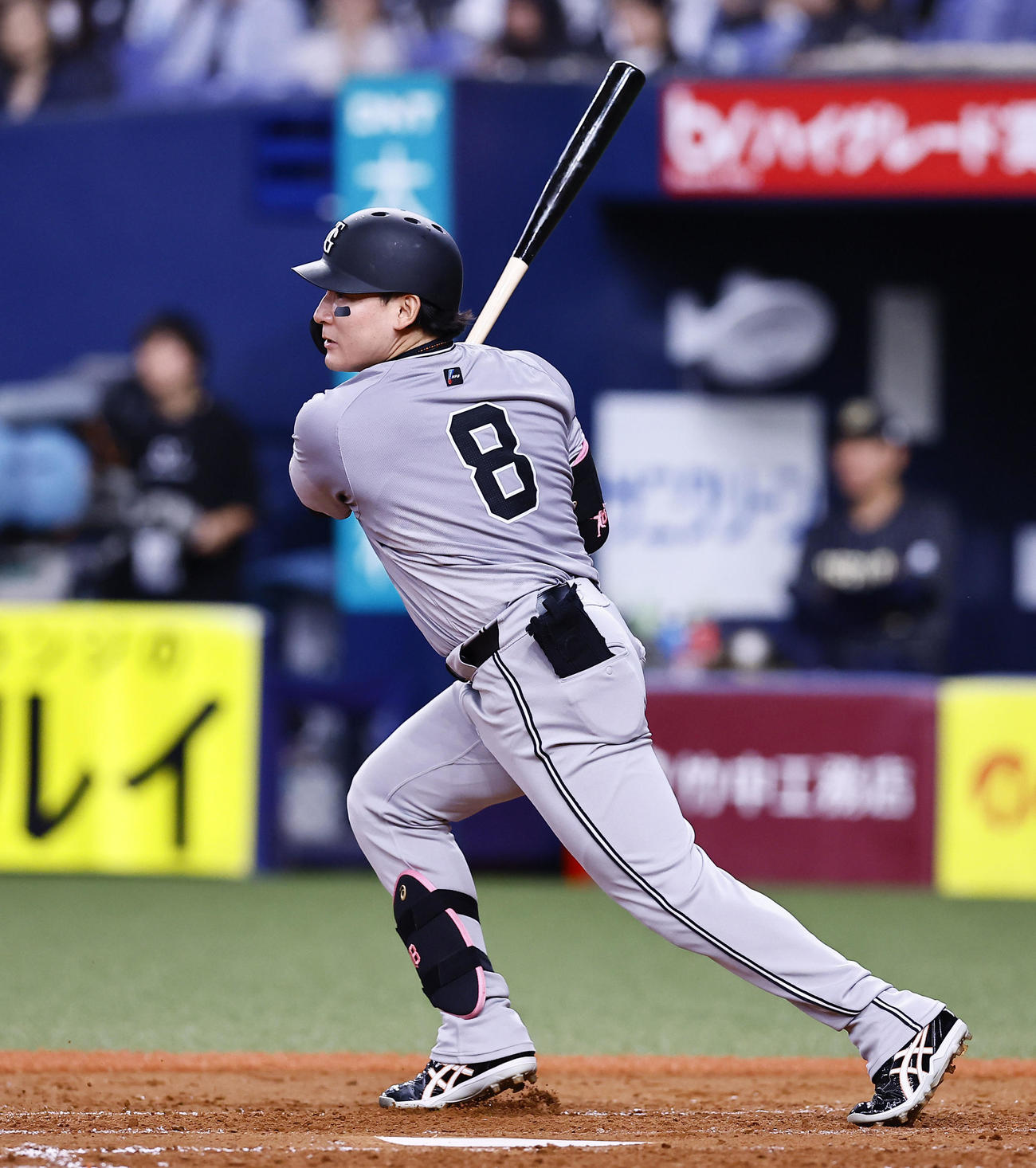 オリックス対巨人　4回表巨人1死二塁、丸は左前に先制適時打を放つ（撮影・藤尾明華）