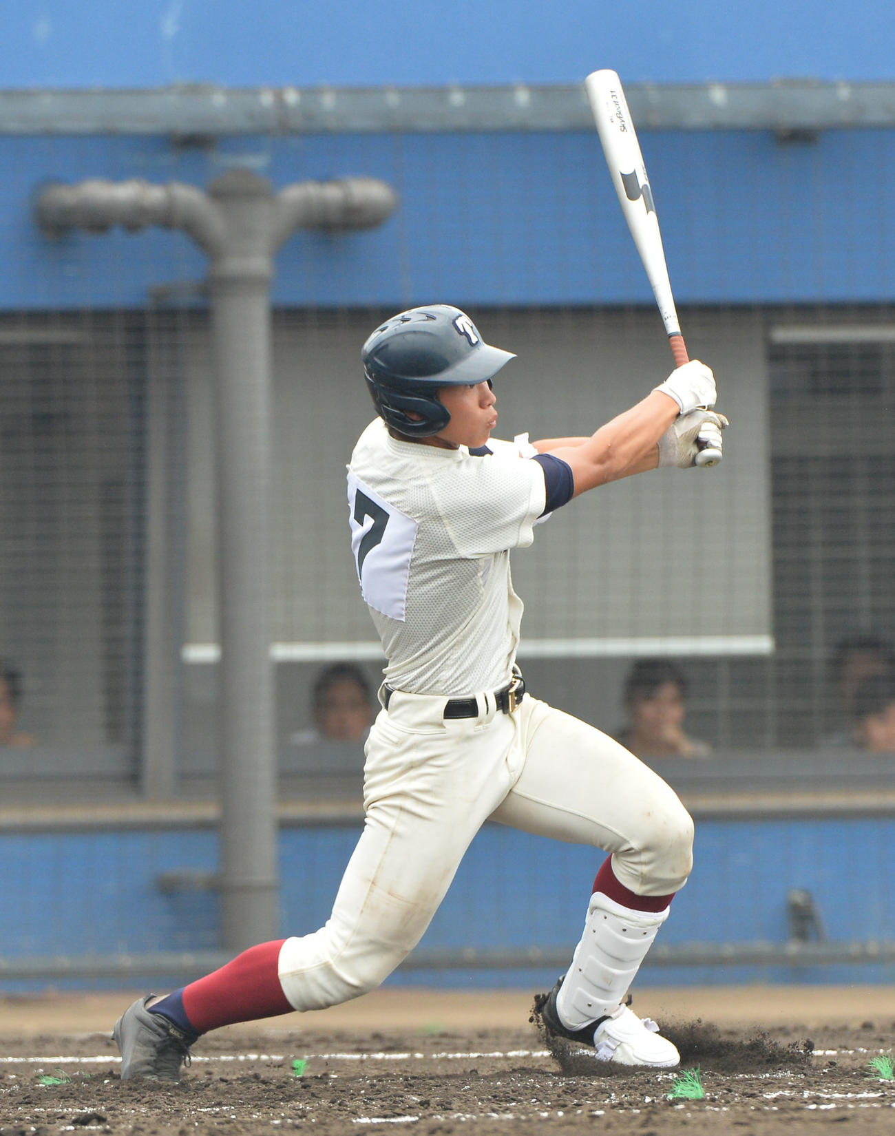 13年7月、全国高校野球選手権・大阪大会決勝の履正社戦で２回に先制適時打を放つ大阪桐蔭・福森大翔