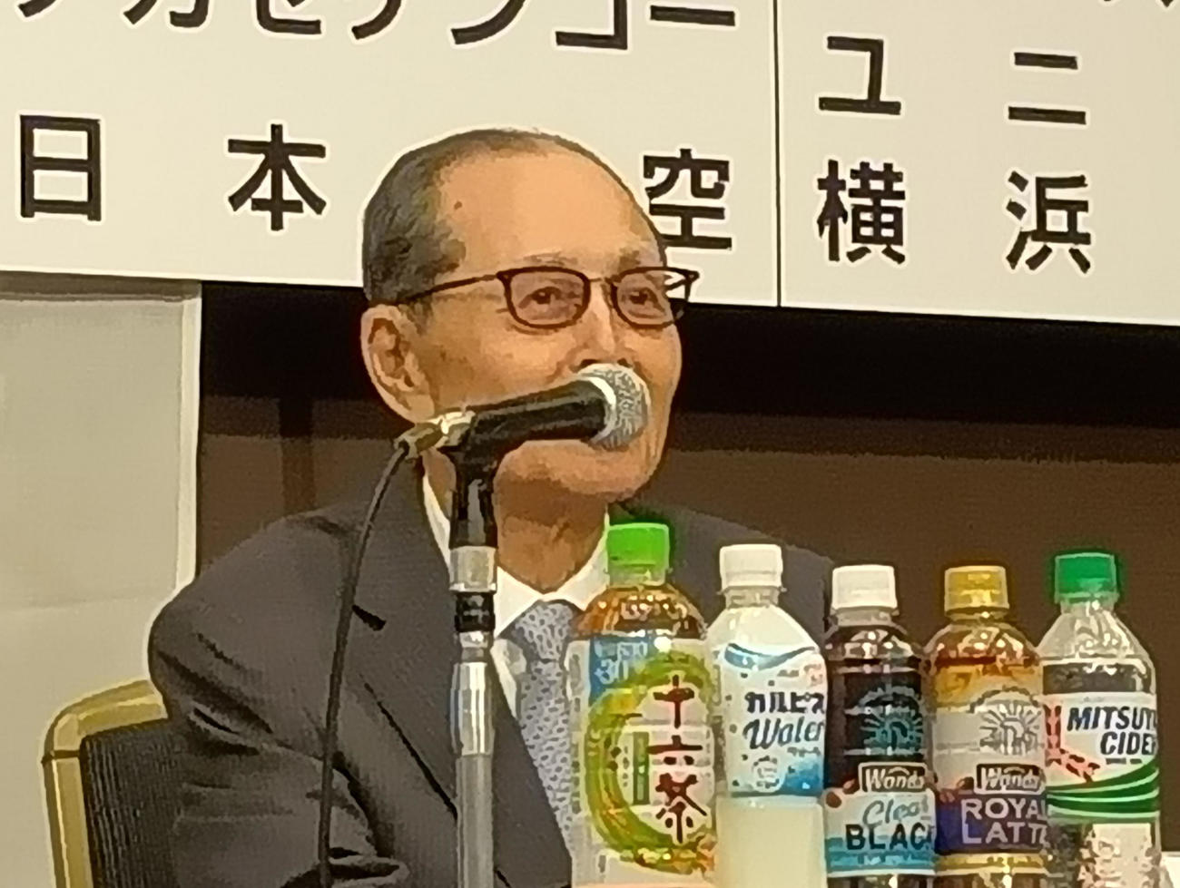 第31回世界少年野球秋田大会の開催会見に出席した世界少年野球推進財団の王貞治理事長（撮影・鳥谷越直子）
