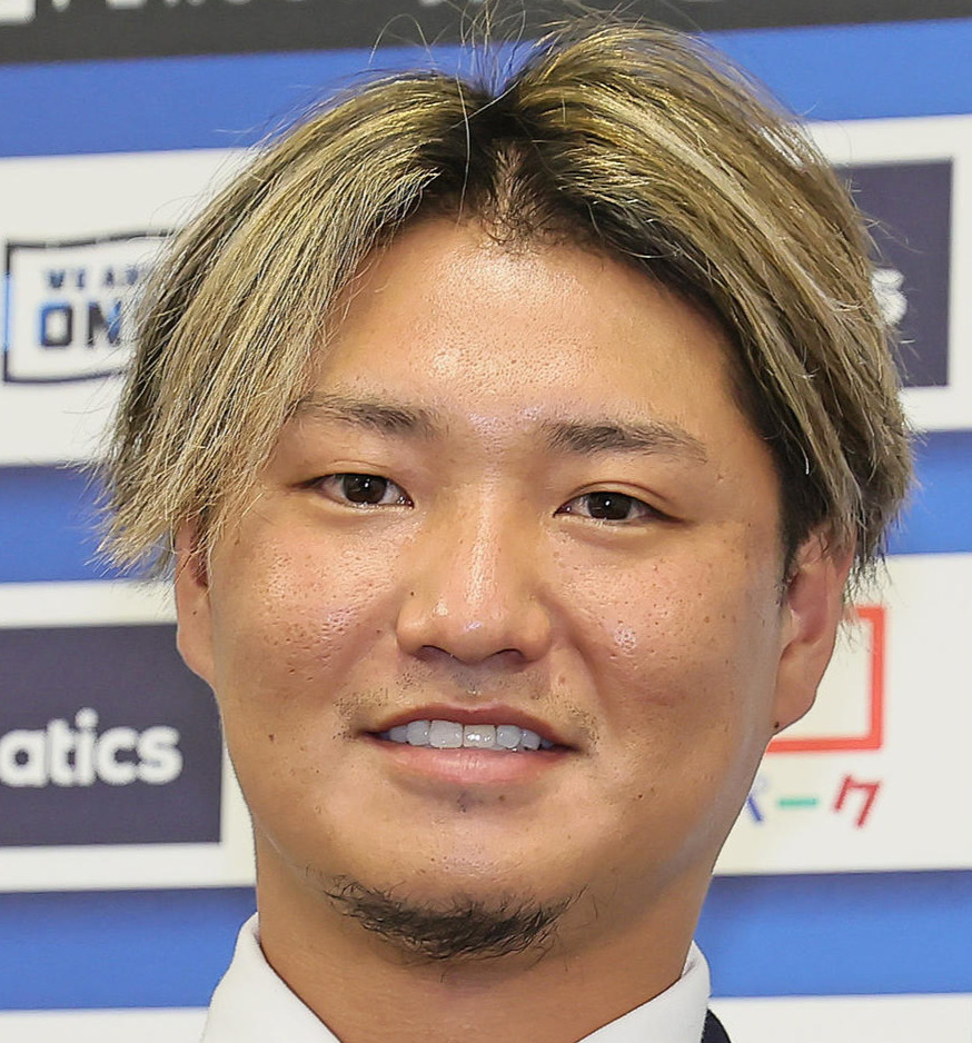 佐藤龍世（2024年12月撮影）