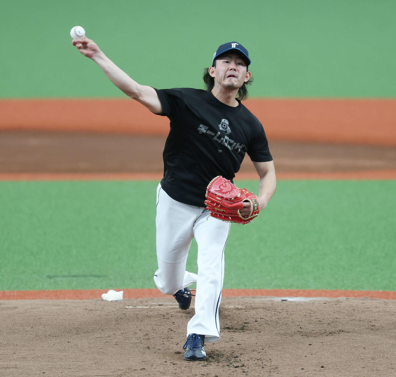 練習に臨む西武今井（撮影・宮地輝）