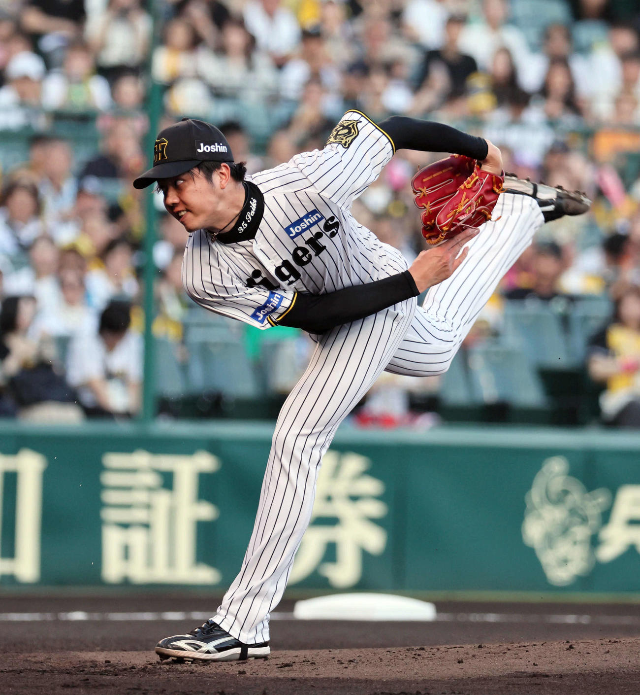 阪神対ロッテ　阪神先発の才木（撮影・宮崎幸一）
