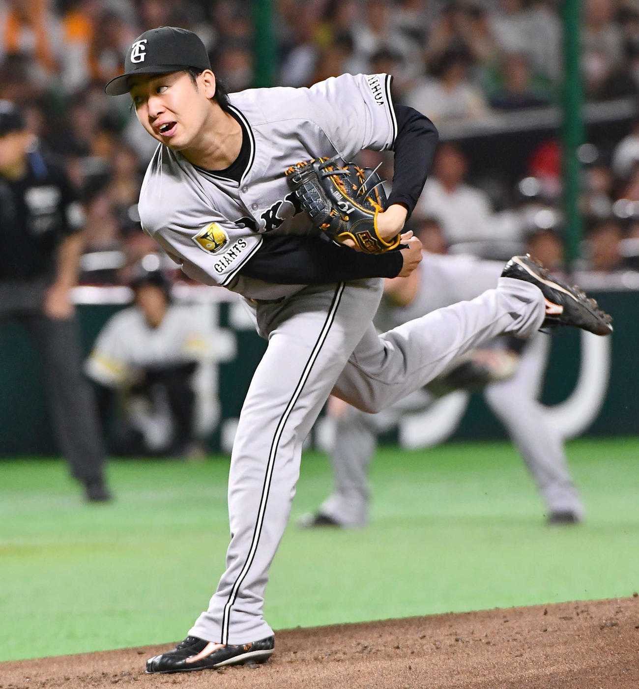 巨人山崎伊織（2025年6月12日撮影）