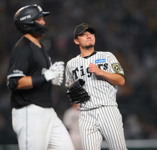 【阪神】7回終了時での他球場の試合経過に甲子園ざわつく 阪神含めセ5球団がリードか勝利 - プロ野球 : 日刊スポーツ