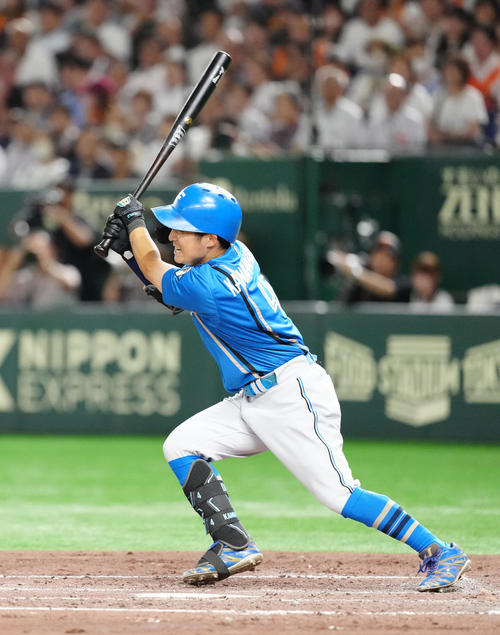 日本ハム】上川畑大悟 届いたばかり「魚雷バット」をやめて先制打