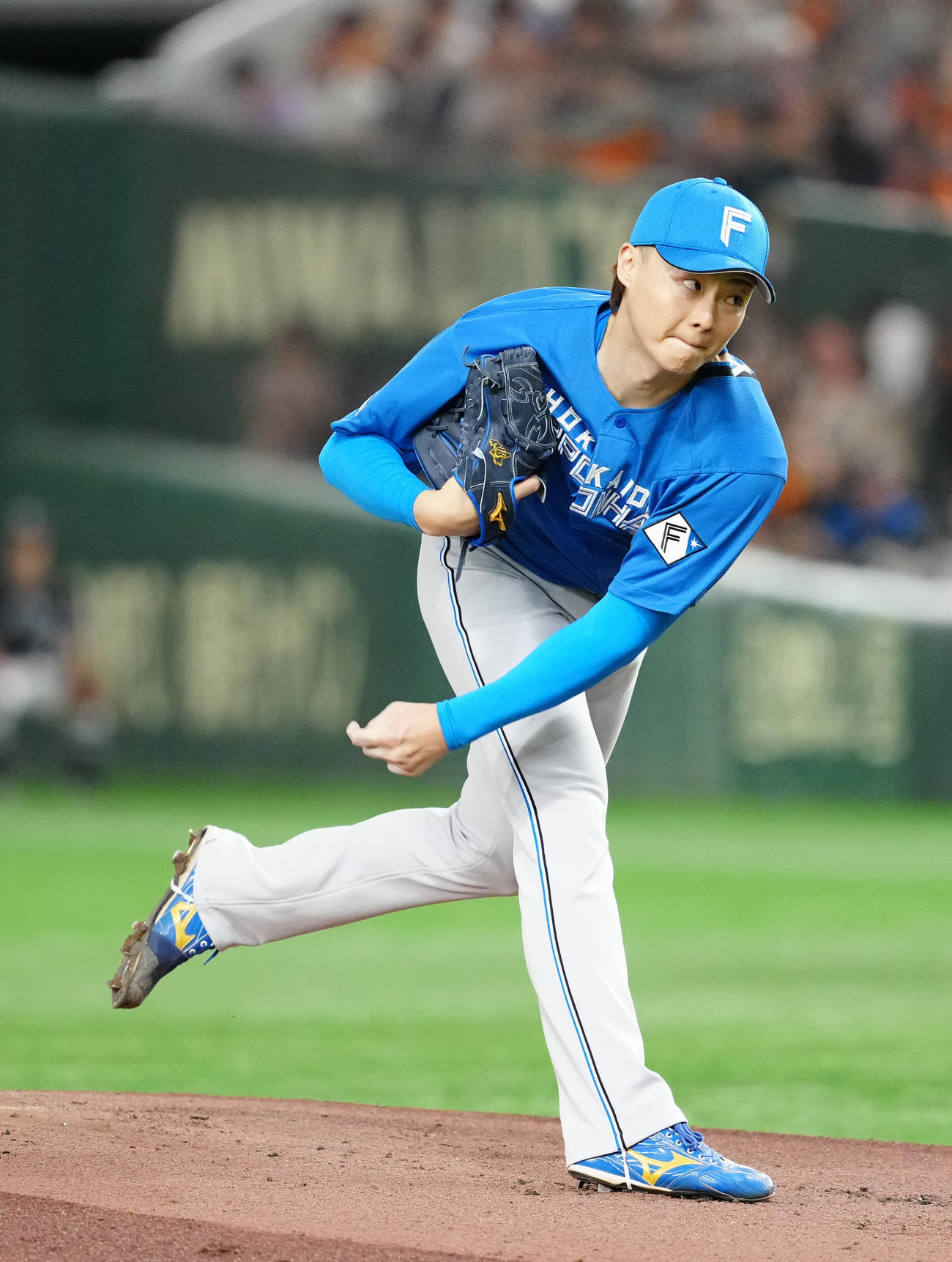 巨人対日本ハム　日本ハム先発の山崎（撮影・江口和貴）