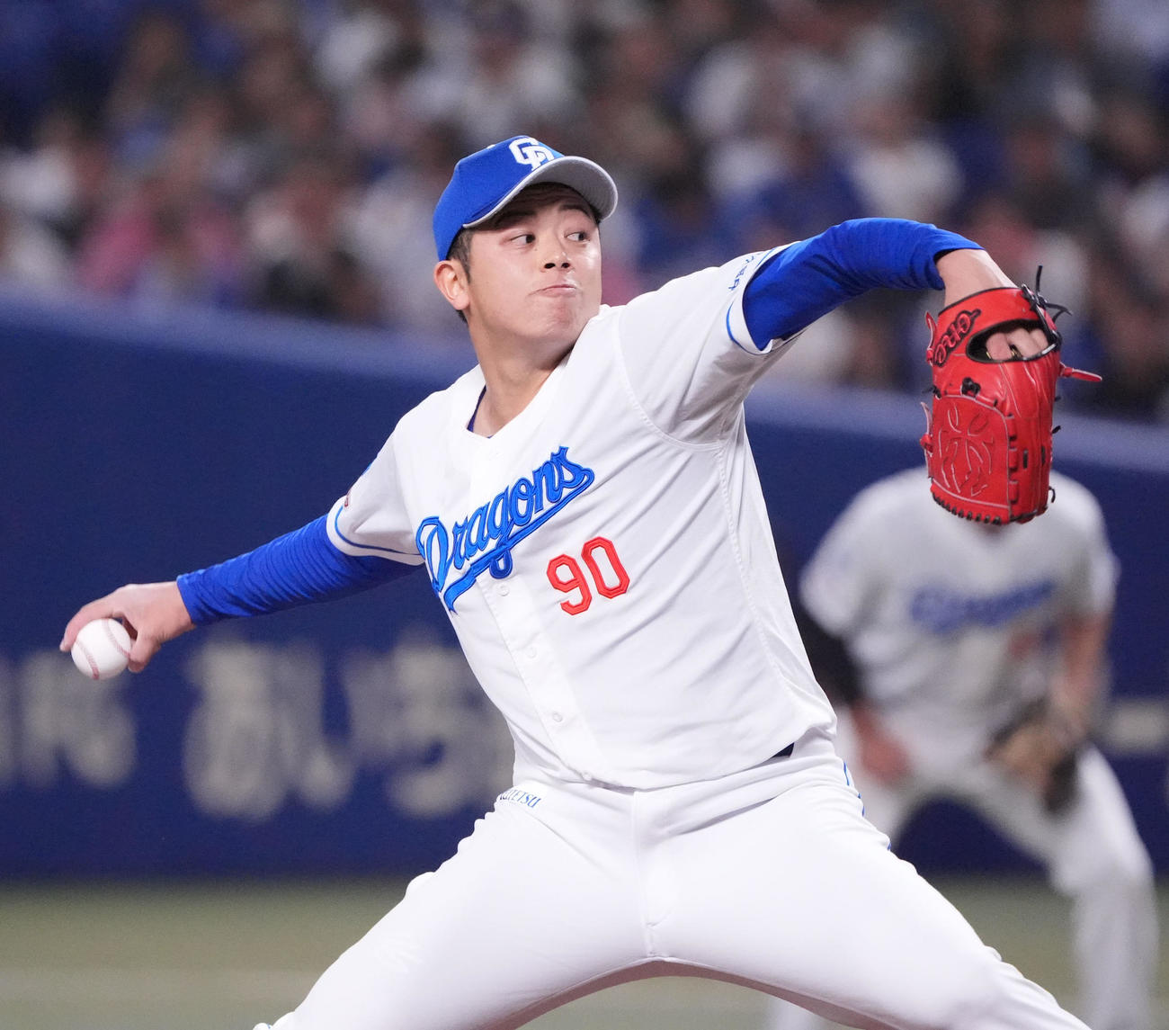 中日対オリックス　9回表、中日5番手で登板する松山（撮影・森本幸一）