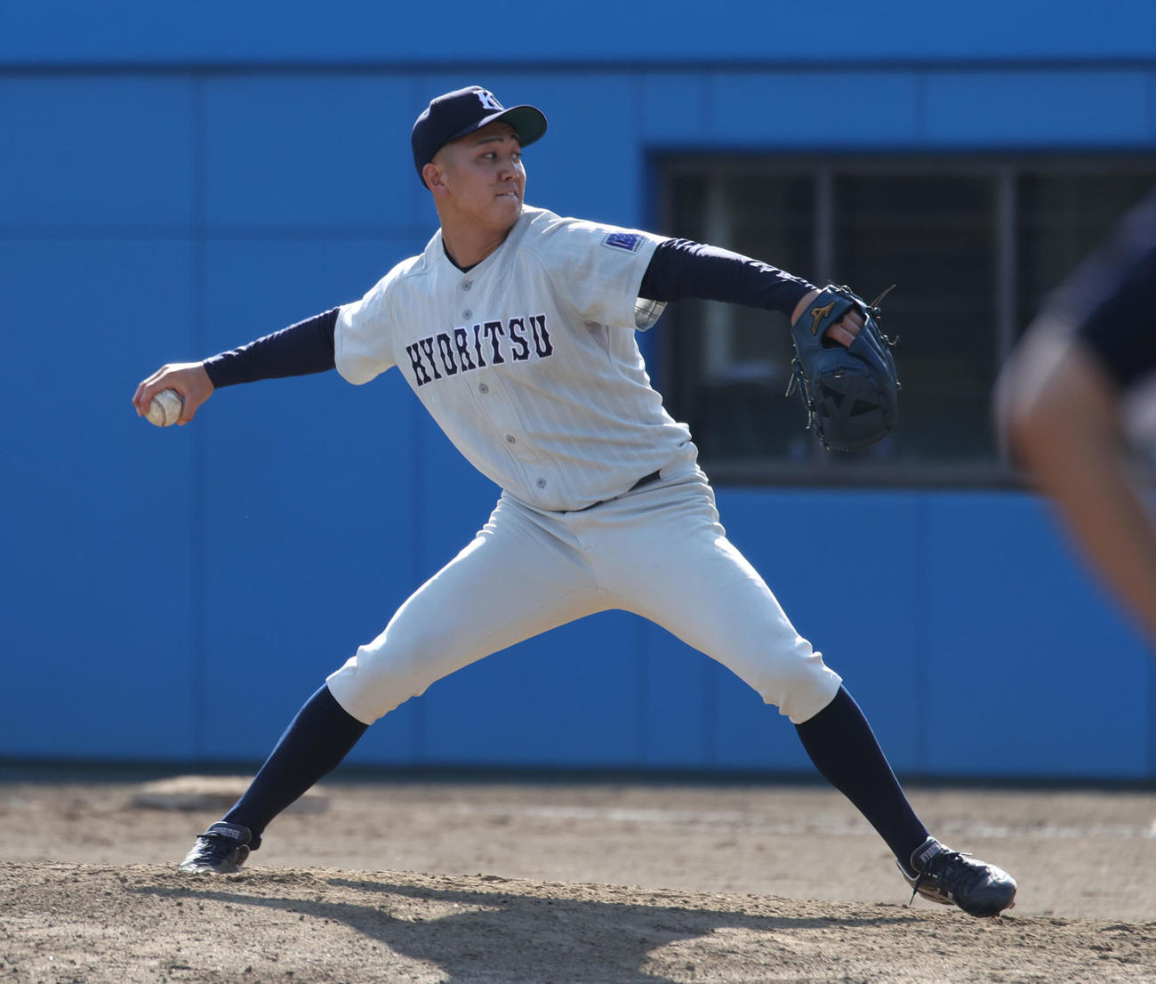 紅白戦、6回から登板した九州共立大・小中稜太（撮影・柴田隆二）