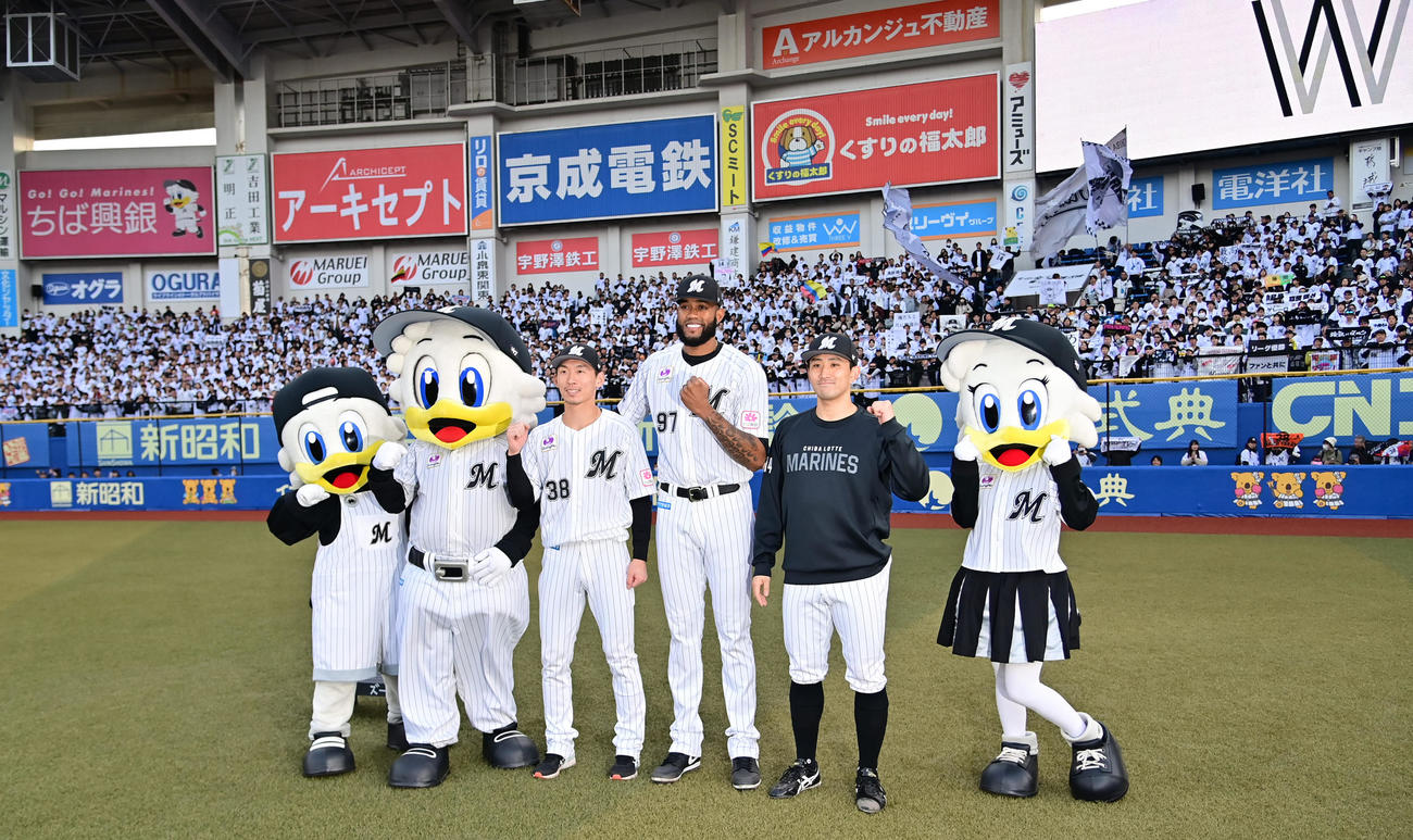 4月5日楽天戦で今季本拠地初勝利を挙げたロッテ