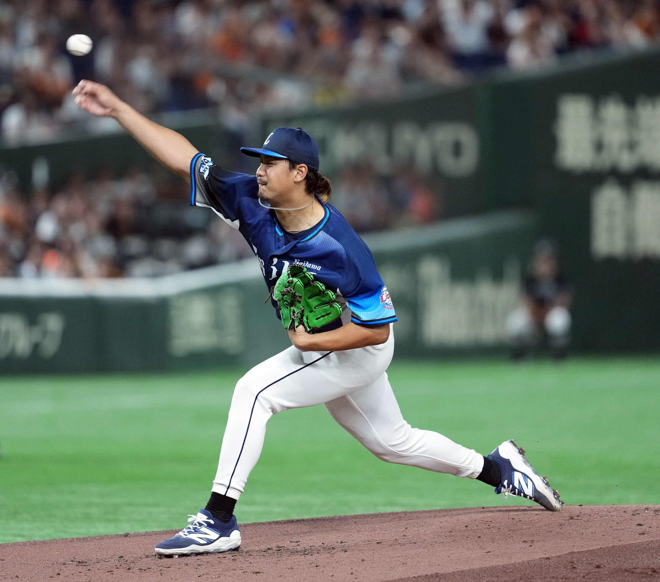 巨人対西武　西武の先発高橋（撮影・たえ見朱実）