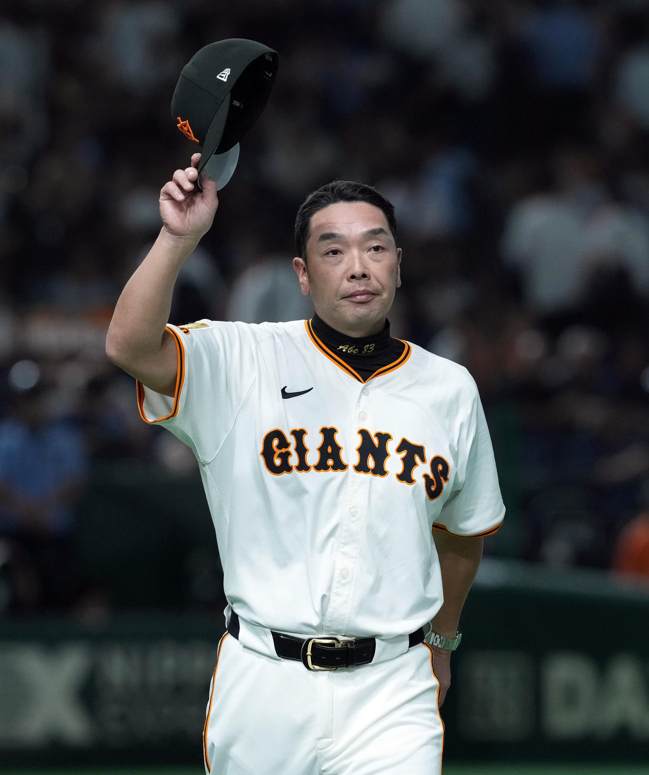 巨人対西武　西武に勝利した巨人阿部監督（撮影・たえ見朱実）