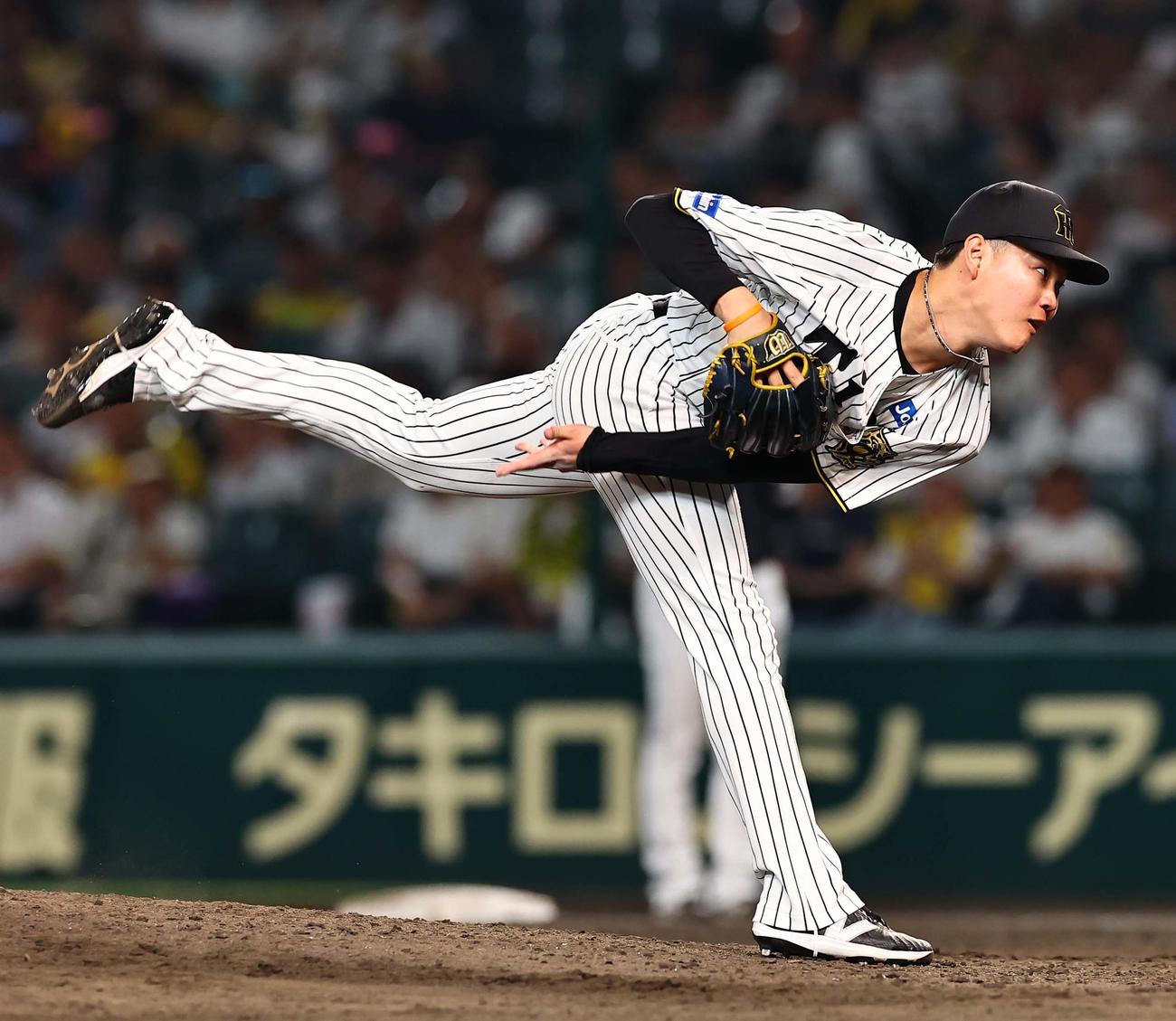 阪神対ソフトバンク　阪神3番手の及川（撮影・上田博志）
