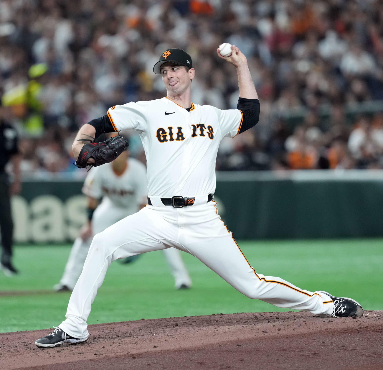 巨人対西武　力投する巨人の先発グリフィン（撮影・たえ見朱実）