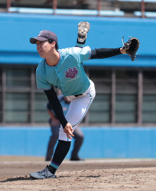 紅白戦、3回から登板した筑波大・国本(撮影・柴田隆二)
