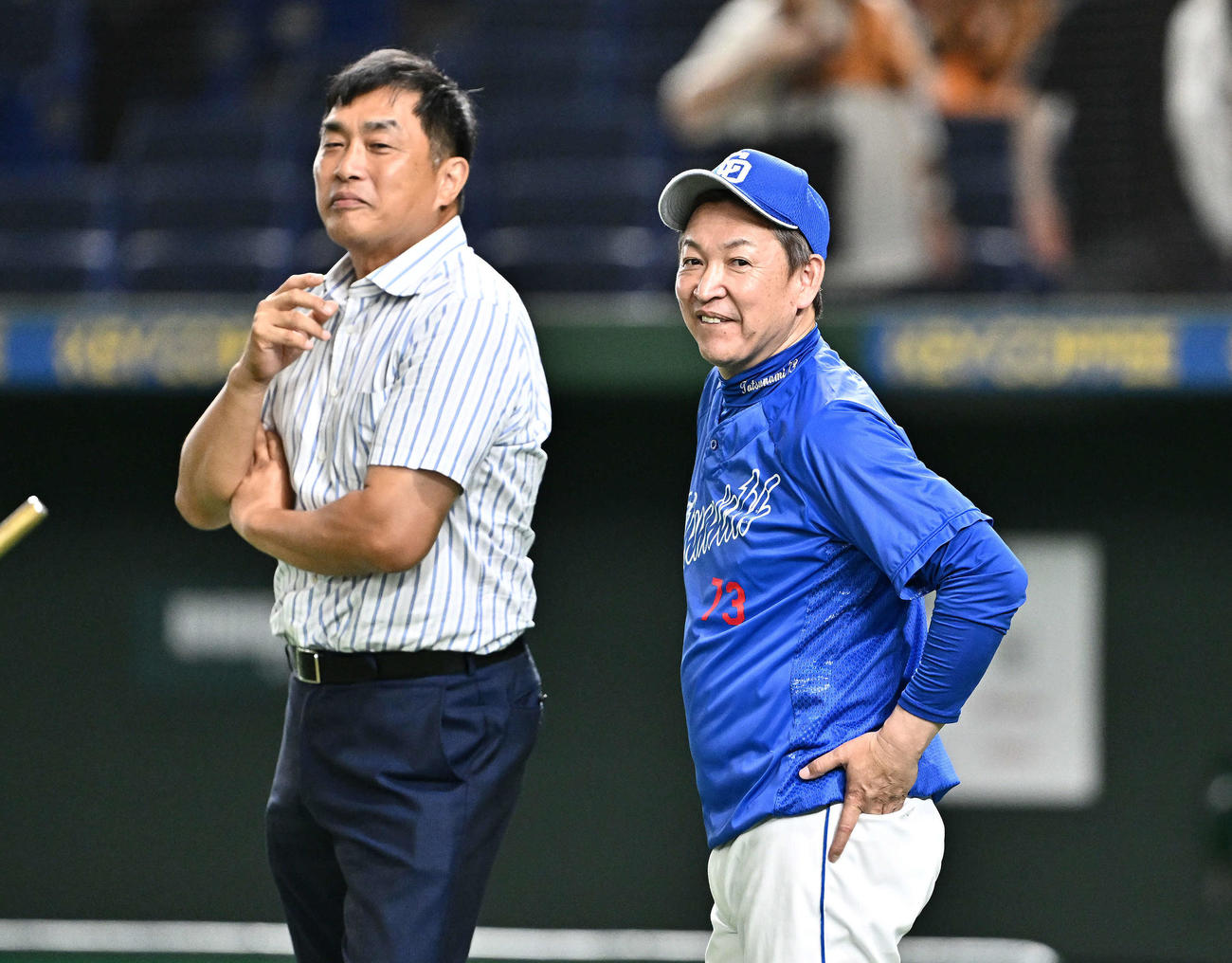 山本昌氏（左）と立浪和義氏（2024年8月23日撮影）