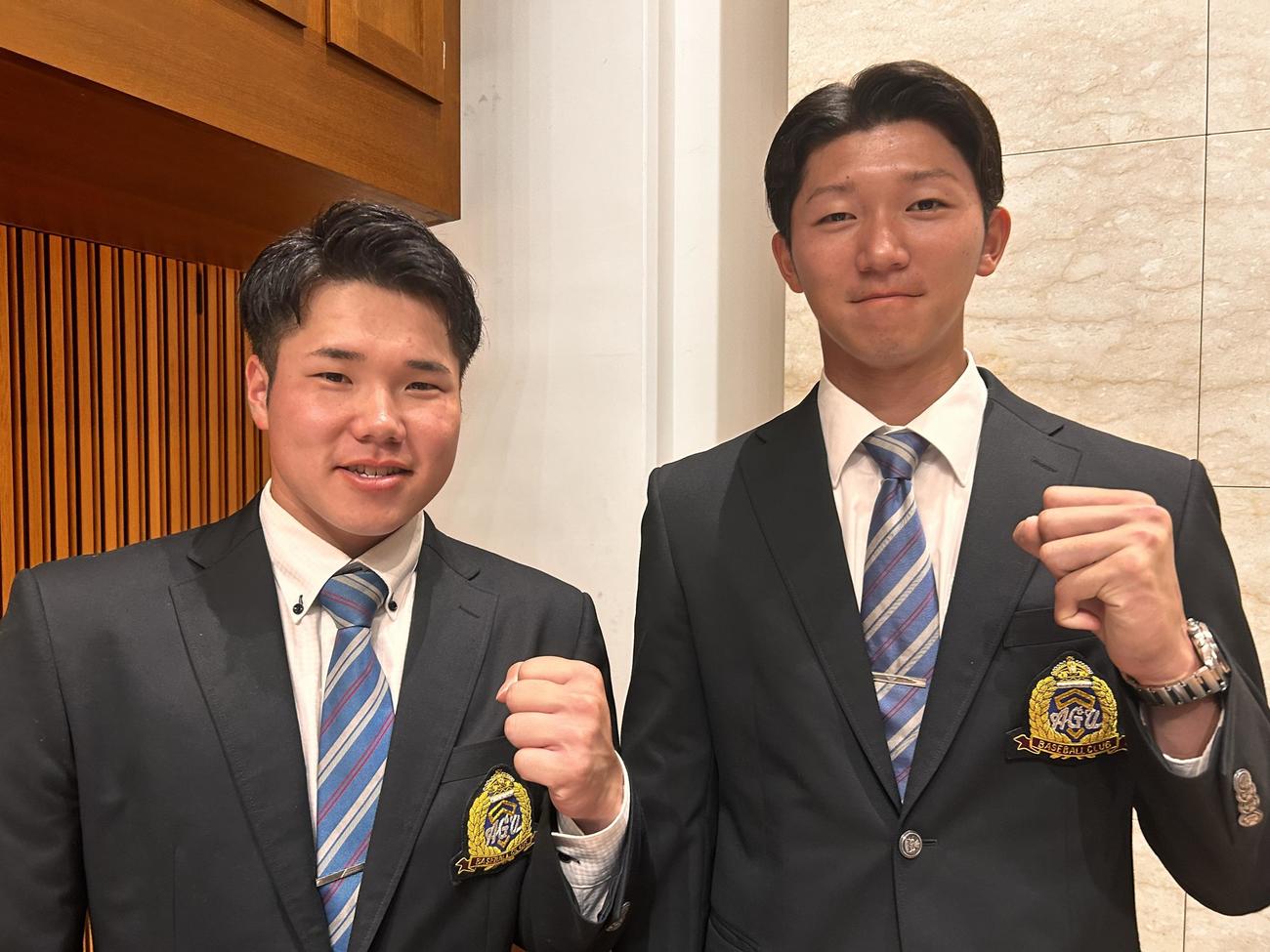 侍ジャパン大学代表に入った青学大の小田（左）と鈴木（撮影・平山連）