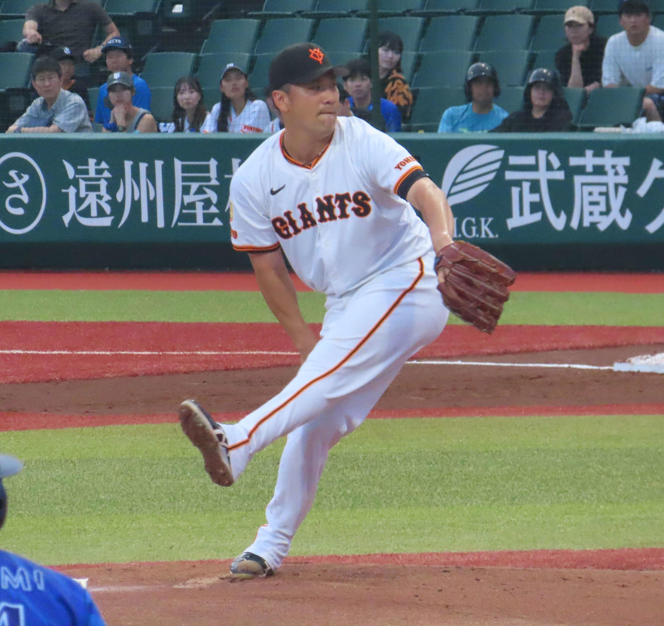 2025年6月25日、先発し力投する巨人田中将大