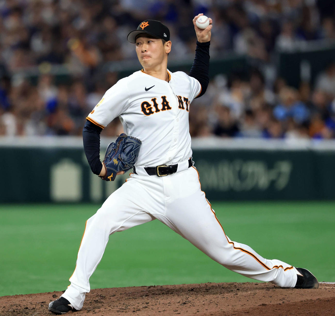 巨人対DeNA 7回表DeNA2死満塁の場面で登板した中川（撮影・浅見桂子）