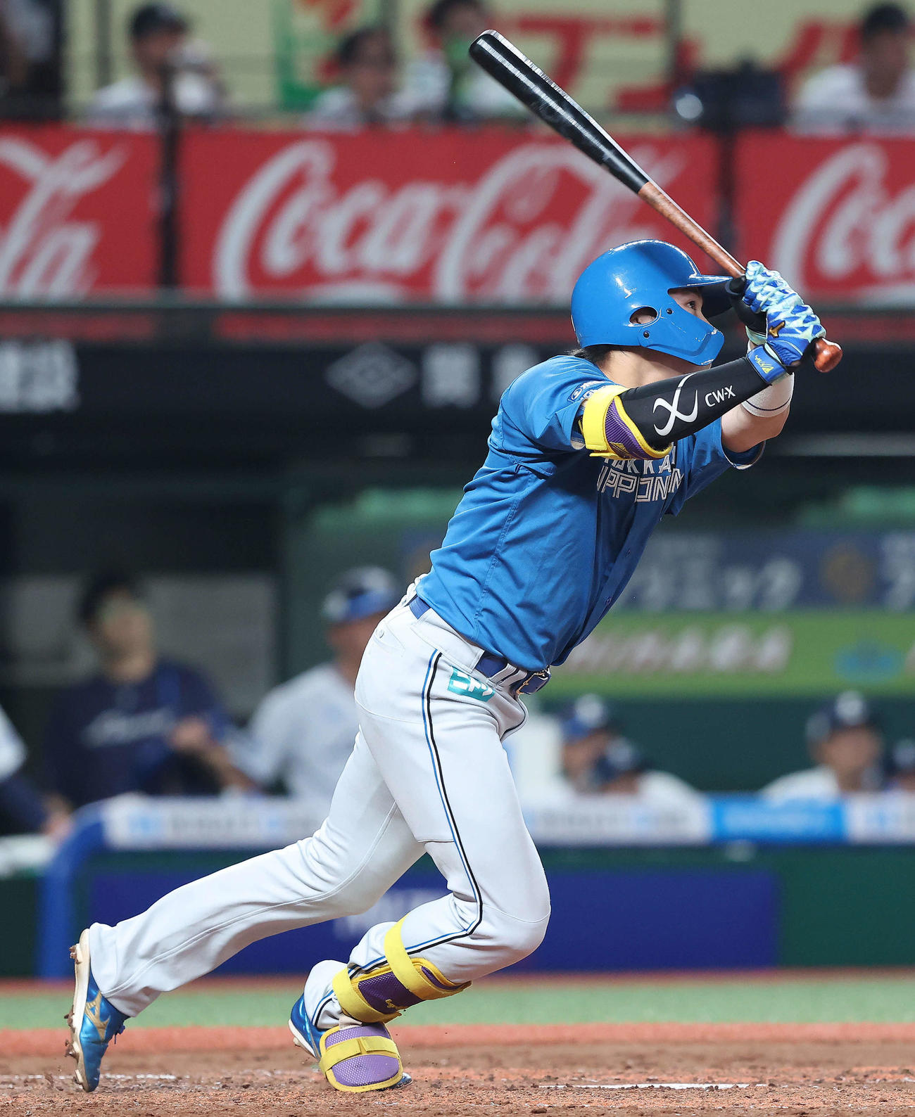 西武対日本ハム　4回表日本ハム無死、右中間ソロ本塁打を放つ田宮（撮影・河田真司）